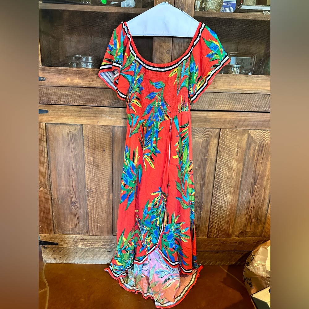 Flying tomato dress